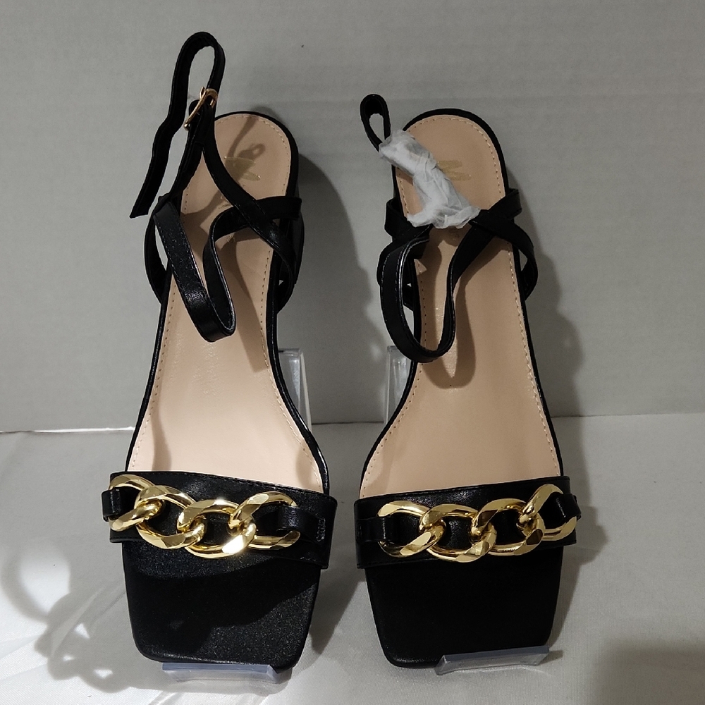 Mixx Shuz Black Heels with Gold Chain